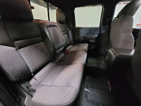 New 2026 Nissan Frontier SV w/ SV Convenience Package image 8