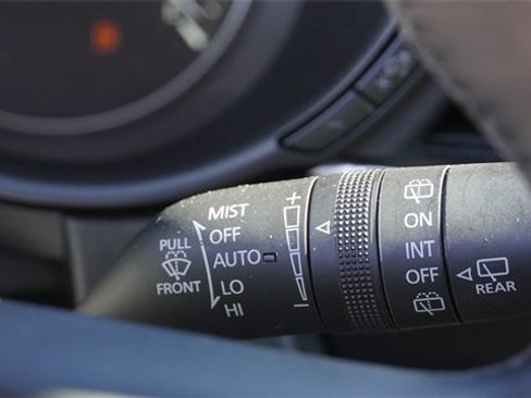 Used 2024 MAZDA CX-30 AWD 2.5 S w/ Preferred Package image 34