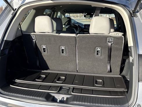 Used 2024 Honda Pilot EX-L image 7