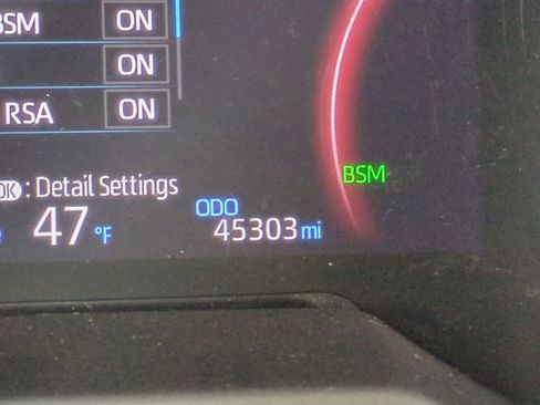 Used 2024 Toyota RAV4 Adventure image 33