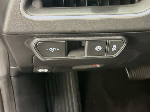 Used 2025 Kia K4 FWD image 17