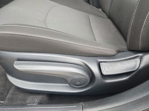 Used 2024 Kia Forte LXS FWD image 16