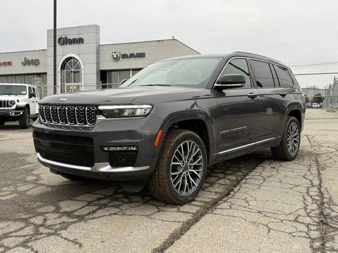 New 2025 Jeep Grand Cherokee L Summit image 2