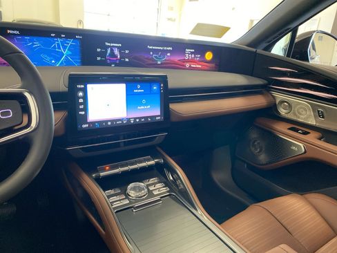 New 2026 Lincoln Nautilus Reserve image 12