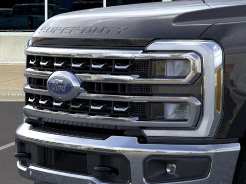 New 2026 Ford F250 Lariat w/ Lariat Premium Package image 39