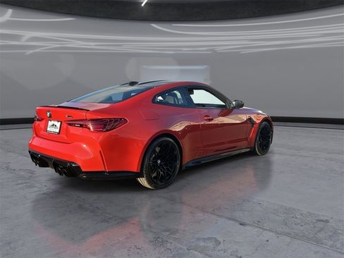 Used 2025 BMW M4 xDrive Competition w/ Executive Package image 5