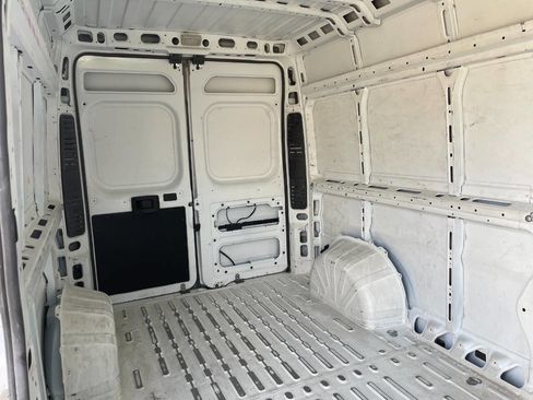 Used 2023 RAM ProMaster 2500 image 25