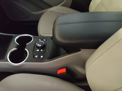 Used 2020 GMC Terrain SLT w/ Preferred Package FWD image 26