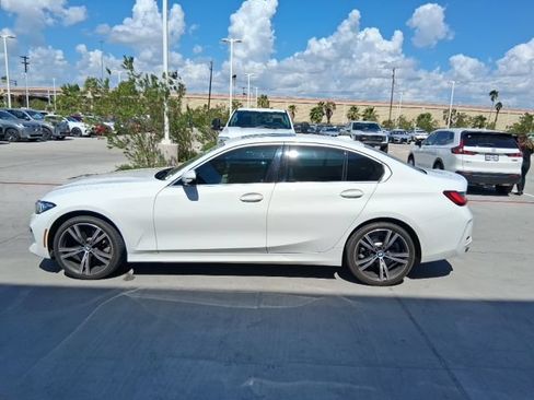 Used 2024 BMW 330i xDrive Sedan w/ Convenience Package AWD/4WD image 3