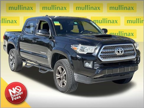 Used 2016 Toyota Tacoma 2WD Double Cab image 1