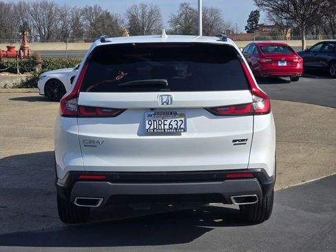 Used 2023 Honda CR-V Sport Touring image 5