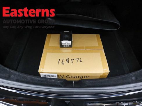 Used 2024 Tesla Model 3 Standard Range image 9