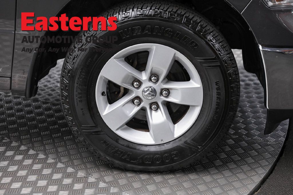 Used 2024 RAM 1500 Classic SLT RWD image 30