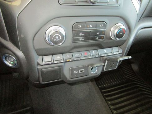 New 2026 GMC Sierra 1500 Pro w/ Pro Value Package image 39