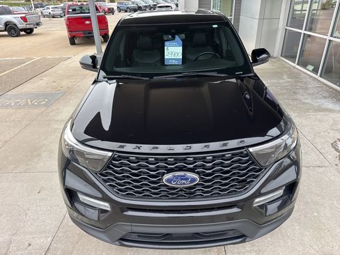 Certified 2021 Ford Explorer ST w/ Equipment Group 401A image 12