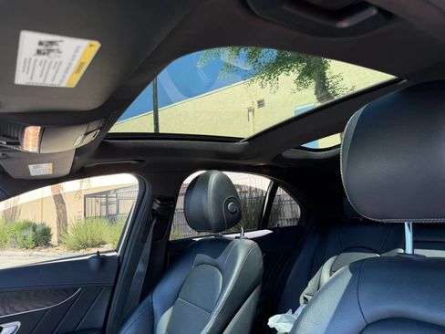 Used 2015 Mercedes-Benz C 300 4MATIC Sedan image 3