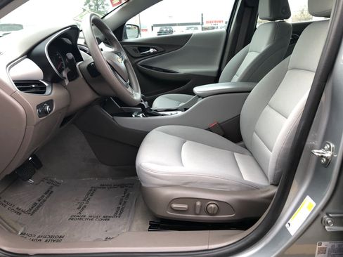 Used 2023 Chevrolet Malibu LS w/ Driver Confidence Package image 18