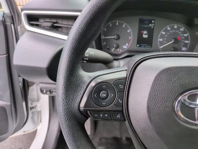 Used 2024 Toyota Corolla LE FWD image 15