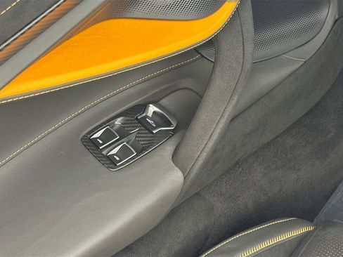 Used 2022 McLaren 720S Performance RWD image 15