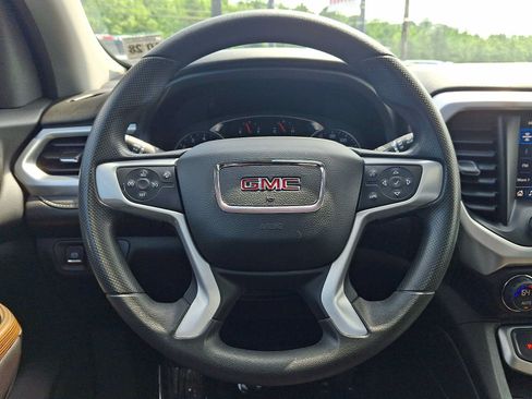 Used 2023 GMC Acadia SLE w/ Driver Convenience Package FWD image 23