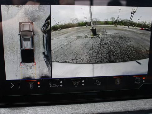 Used 2024 GMC Sierra 1500 AT4 w/ AT4 Preferred Package image 41