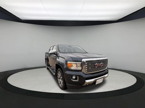 Used 2019 GMC Canyon Denali AWD/4WD image 1