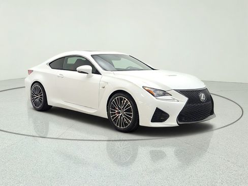 Used 2015 Lexus RC F w/ Premium Package RWD image 3