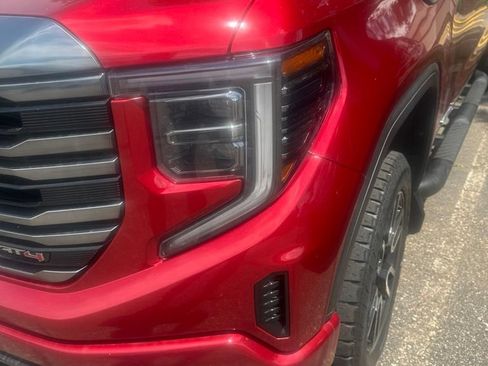 Used 2023 GMC Sierra 1500 AT4 w/ AT4 Preferred Package AWD/4WD image 7