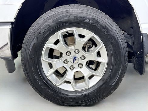 Used 2022 Ford F150 XLT w/ Equipment Group 301A Mid AWD/4WD image 28