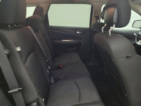Used 2018 Dodge Journey SXT w/ Premium Group FWD image 19