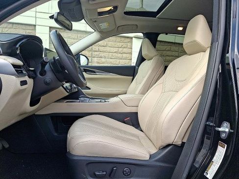 Certified 2022 INFINITI QX60 Luxe w/ Cargo Package AWD/4WD image 13