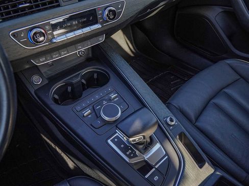 Used 2019 Audi A4 2.0T Premium image 18