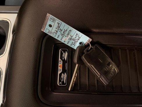 Used 2018 GMC Sierra 1500 SLE w/ SLE Value Package image 26