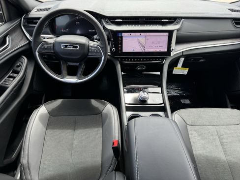 New 2026 Jeep Grand Cherokee Altitude RWD image 13