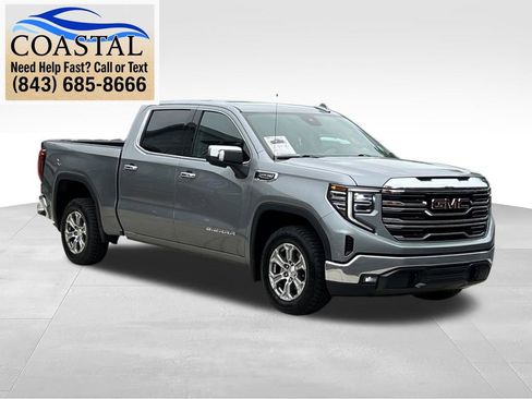 Used 2025 GMC Sierra 1500 SLT RWD image 3