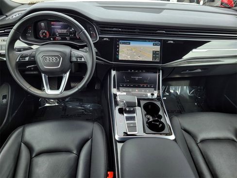 Used 2020 Audi Q8 Premium Plus image 14