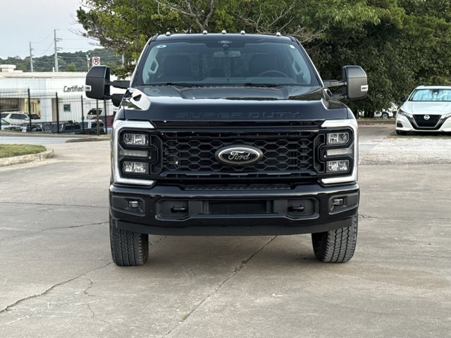Used 2025 Ford F250 Lariat w/ Black Appearance Package AWD/4WD image 2
