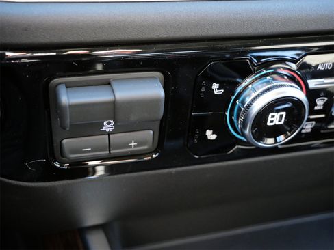 New 2026 GMC Sierra 1500 Elevation w/ Elevation Premium Package image 14