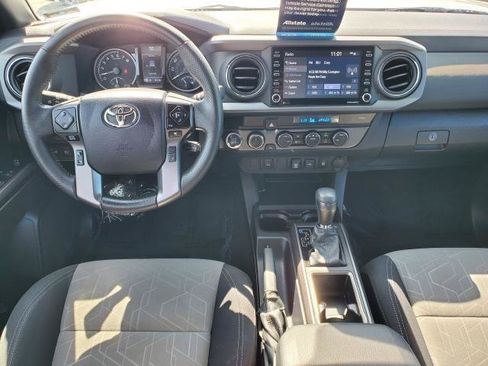 Used 2023 Toyota Tacoma TRD Sport AWD/4WD image 21