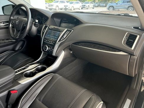 Used 2019 Acura TLX V6 w/ Technology Package FWD image 30
