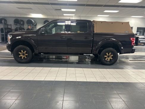 Used 2018 Ford F150 XLT w/ Equipment Group 302A Luxury image 4