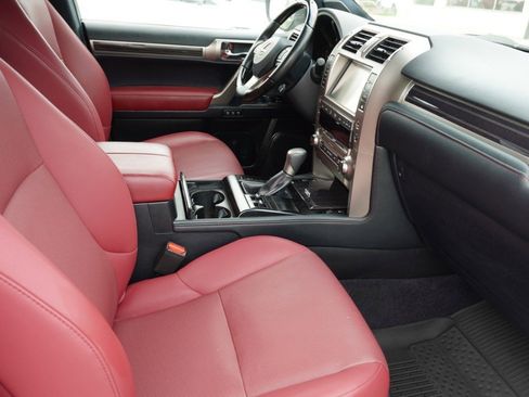 Used 2021 Lexus GX 460 Premium w/ Premium Package AWD/4WD image 9