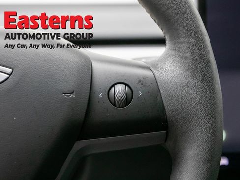 Used 2023 Tesla Model 3 Standard Range RWD image 17