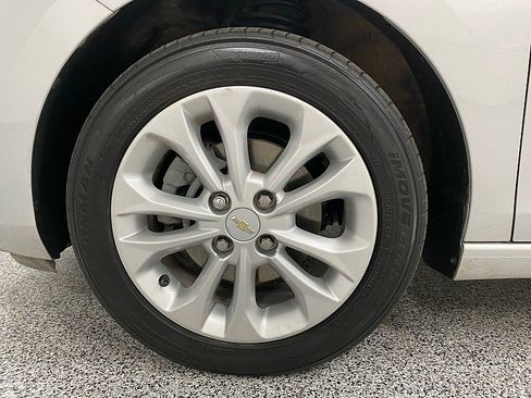 Used 2019 Chevrolet Spark LT image 23