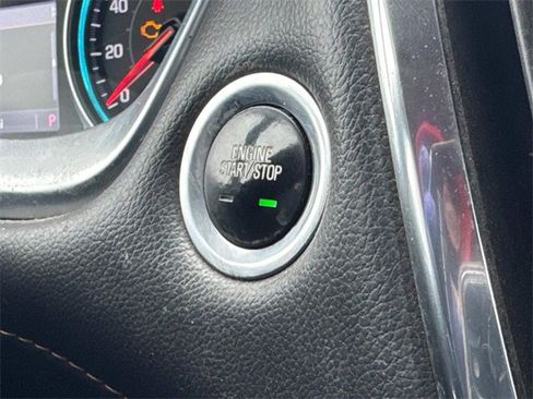 Used 2021 Chevrolet Traverse RS w/ LPO, Cargo Package image 34