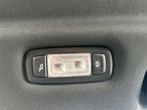 Used 2026 BMW X5 xDrive40i w/ M Sport Package image 29