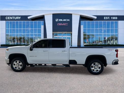 Used 2022 Chevrolet Silverado 3500 LTZ w/ LTZ Premium Package AWD/4WD image 7