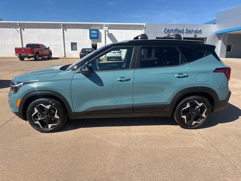 Used 2026 Kia Seltos S FWD image 2
