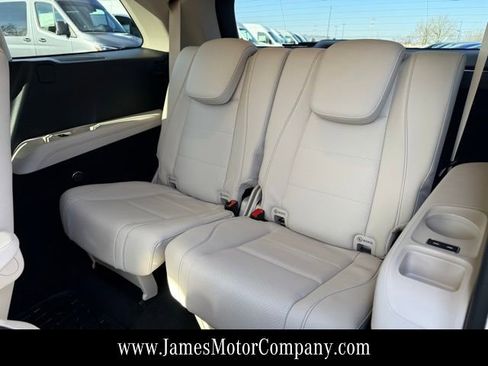 Certified 2026 Mercedes-Benz GLS 450 4MATIC image 20