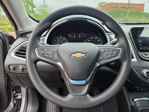 Used 2024 Chevrolet Malibu LT FWD image 23